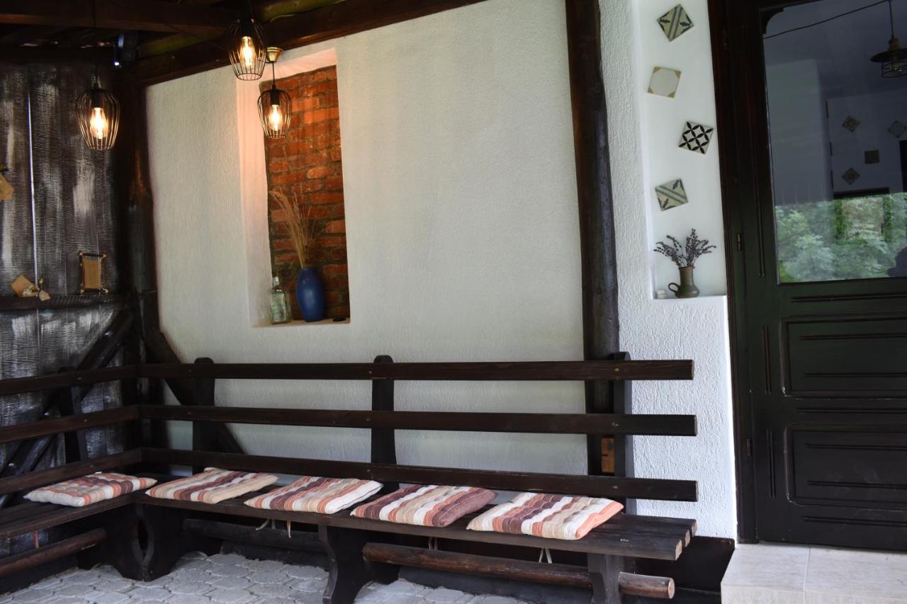 Clematis House Vila Voronet Exterior foto